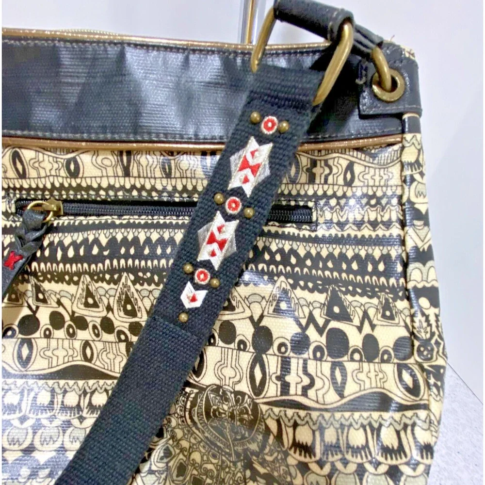 Sakroots crossbody bag shoulderbag purse adjustable woven strap Boho black cream